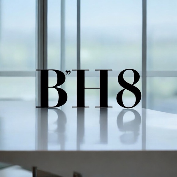 Meet your Posher, Bh8 - Picture 2 of 2